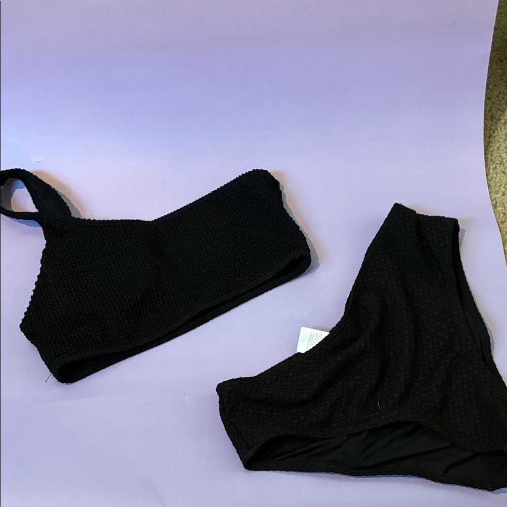 Cupshe Black Textured Bikini Set